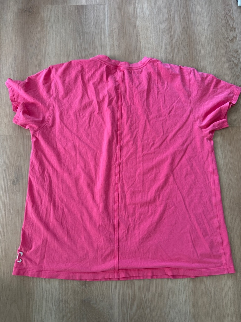 lululemon Pink Seawheeze Graphic Short Sleeve Tee - Picture 3 of 3